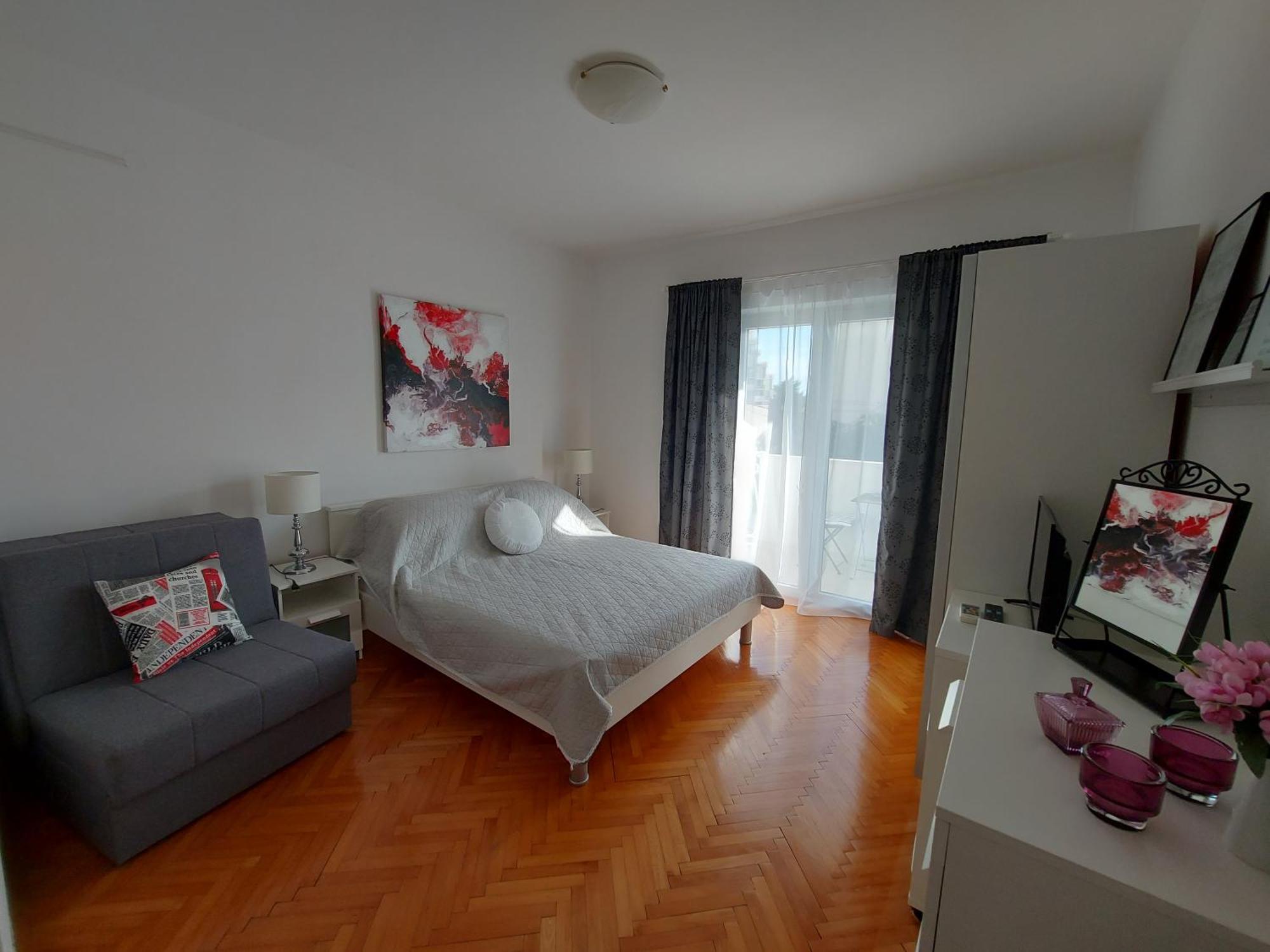 Apartments And Rooms Villa Dona Makarska Ngoại thất bức ảnh