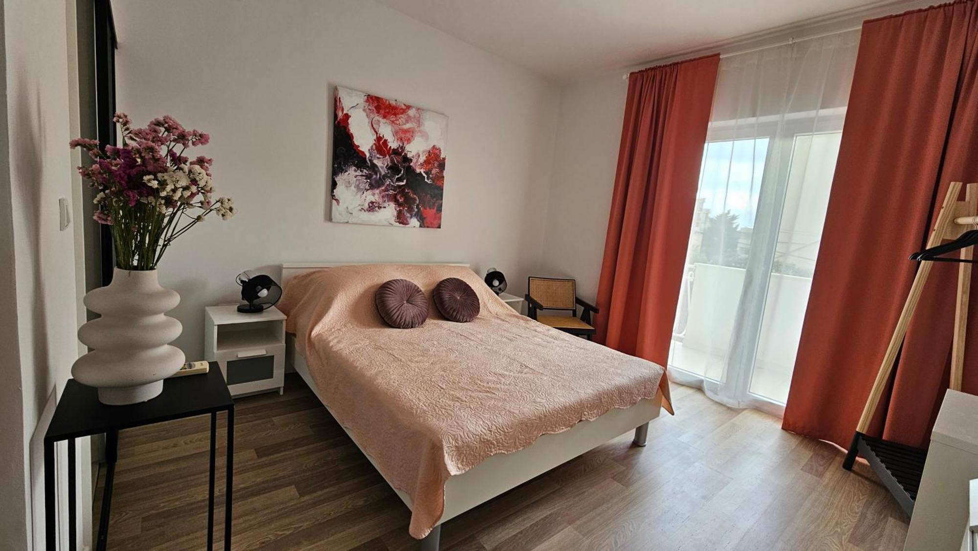 Apartments And Rooms Villa Dona Makarska Ngoại thất bức ảnh
