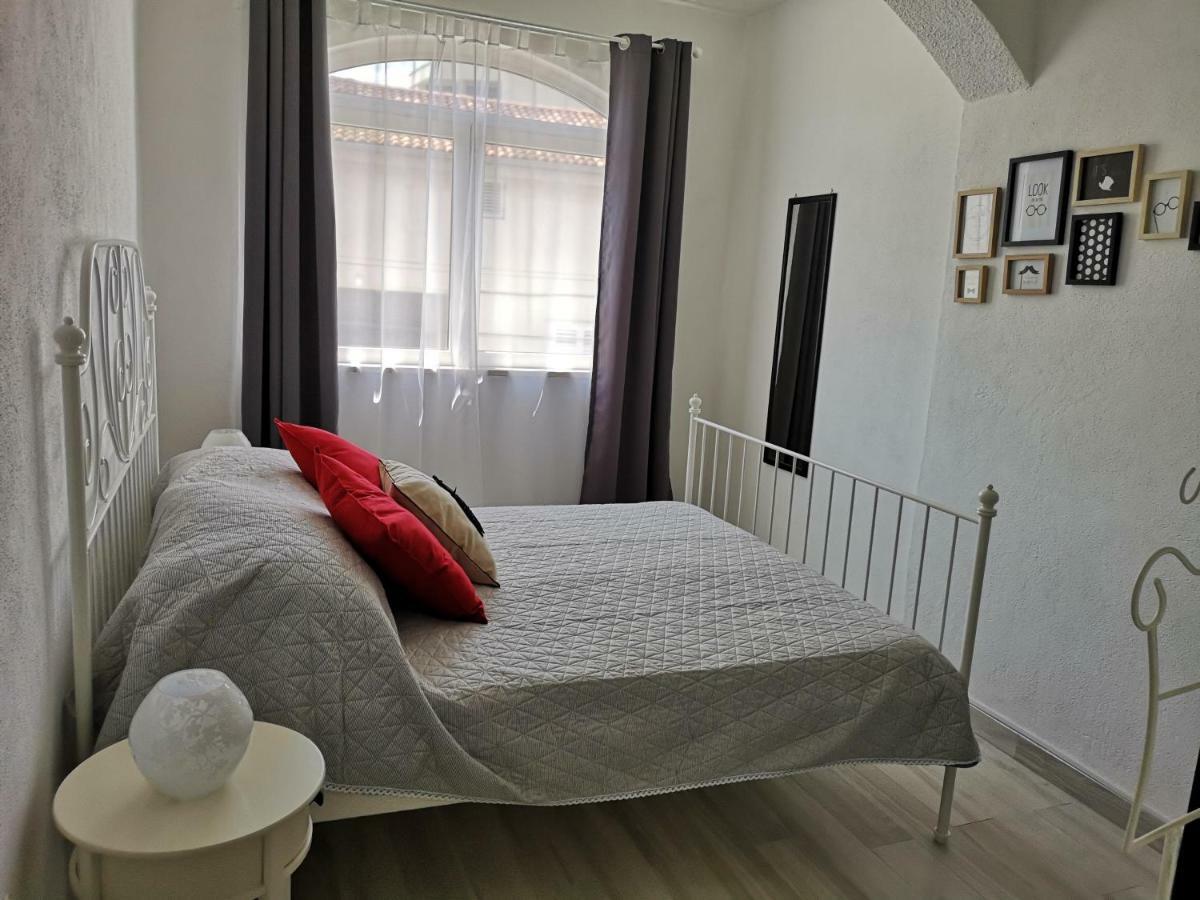 Apartments And Rooms Villa Dona Makarska Ngoại thất bức ảnh
