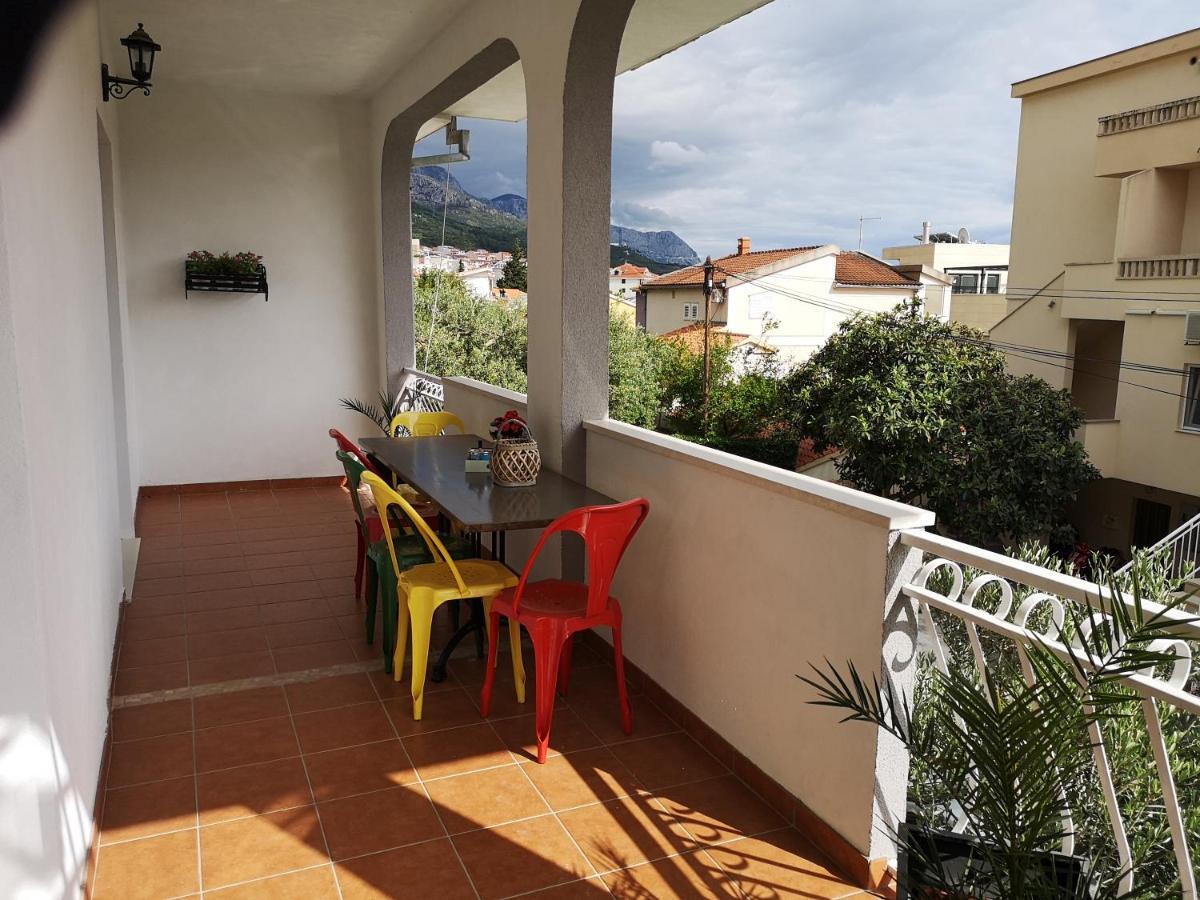 Apartments And Rooms Villa Dona Makarska Ngoại thất bức ảnh
